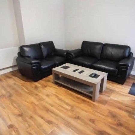 Host Liverpool - City Centre Townhouse, Group Friendly & Parking Exterior foto